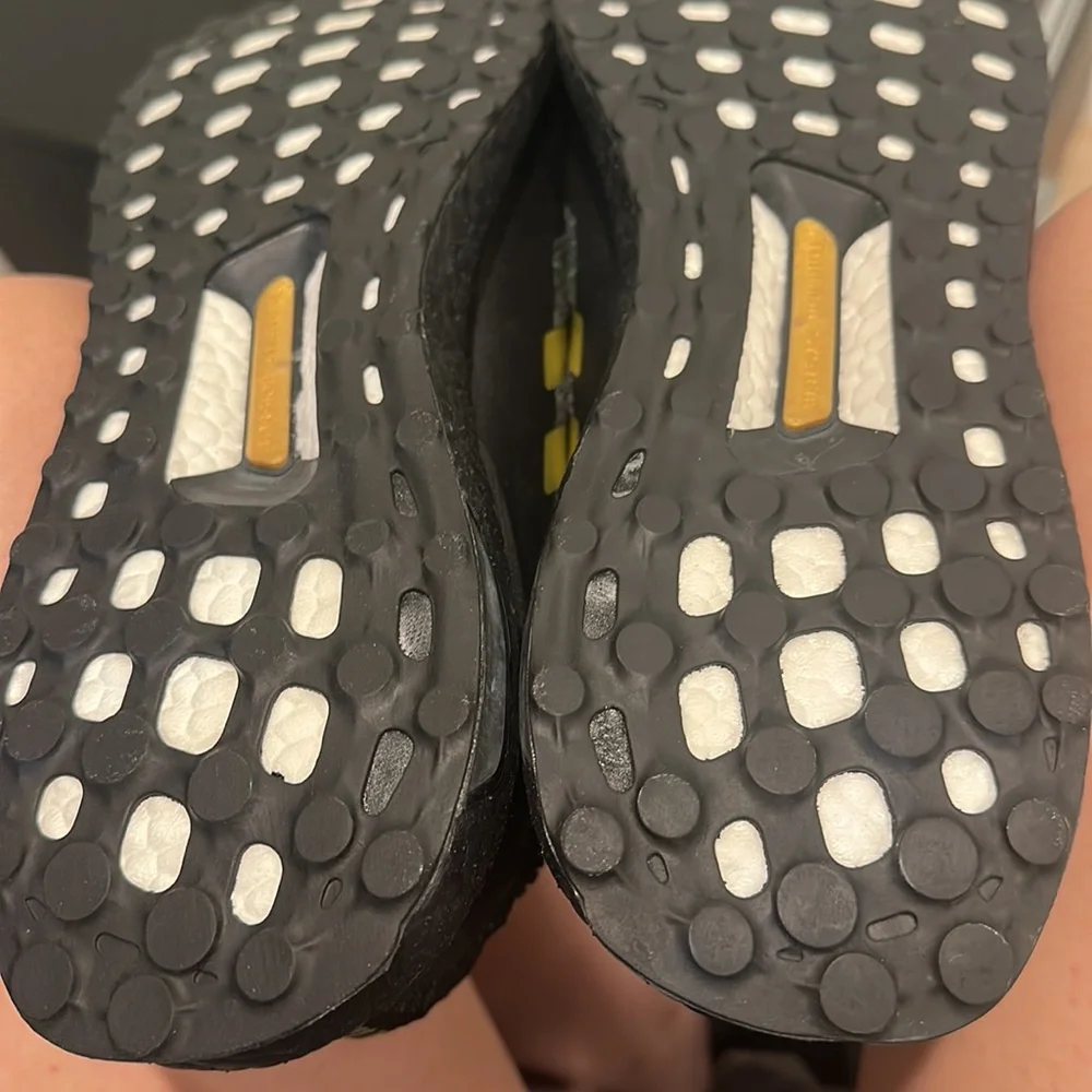 Adidas Ultraboost DNA x Von Miller Men's Mid Shoes - Picture 6 of 15